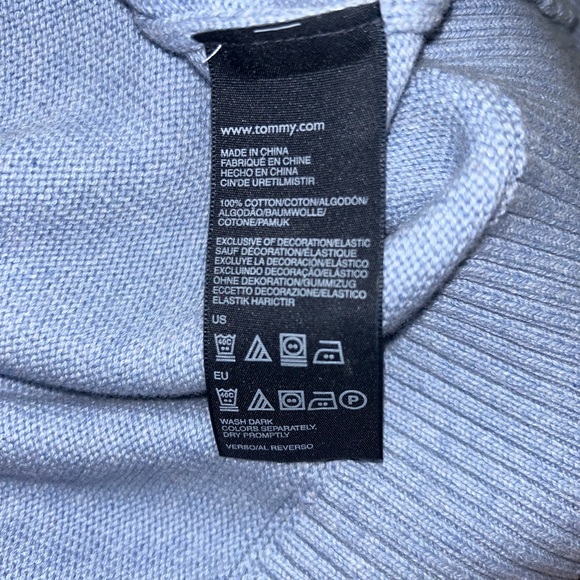 Men’s Tommy Hilfiger Quarter Zip Pullover Sweater, Size Medium - Picture 7 of 7